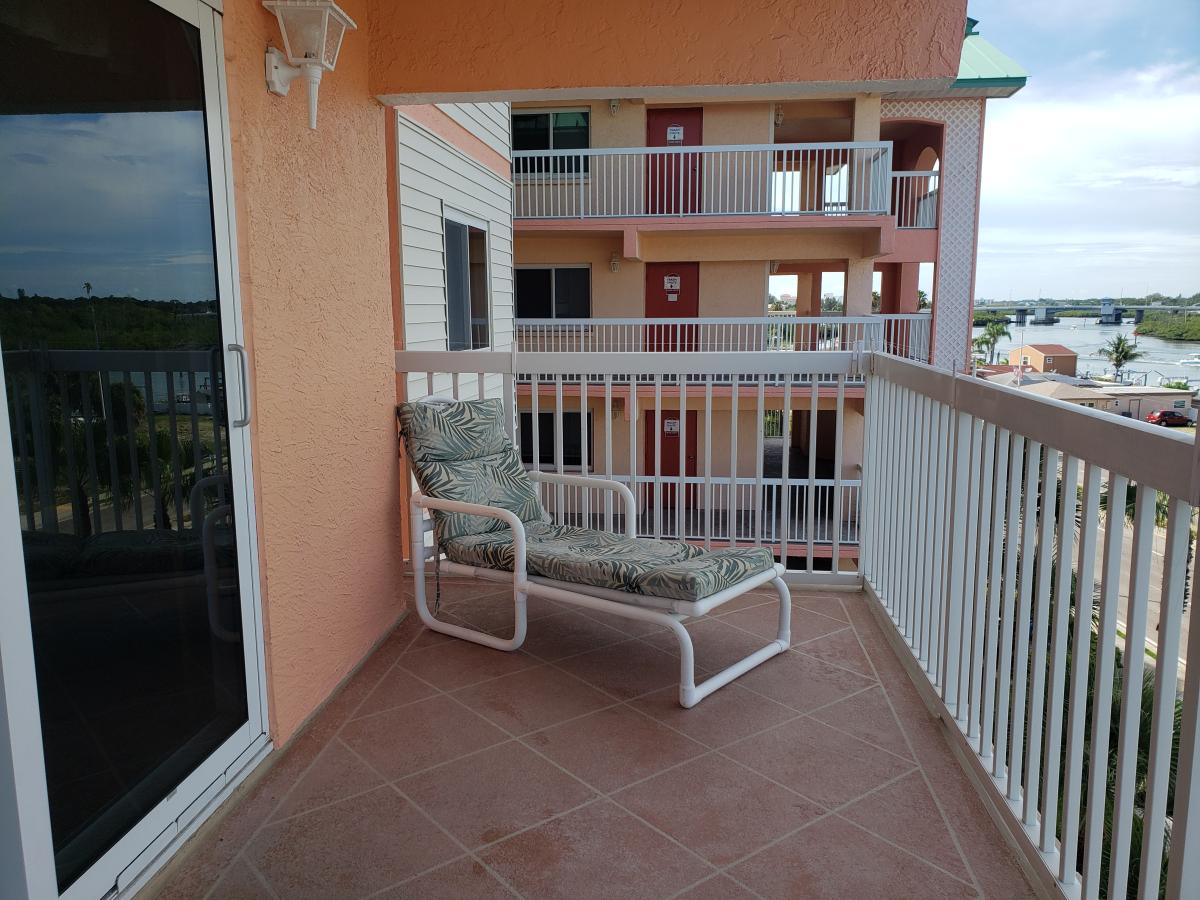 3rd-balcony-off-of-mstr
