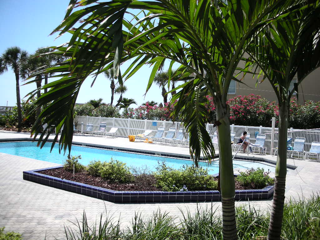 Pool-1