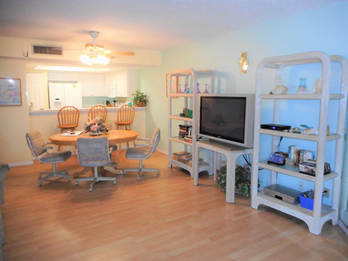 lvrm-view-to-kitchen-2