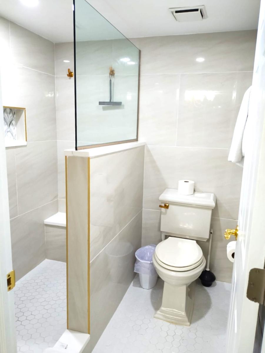 master-bath-shower-and-toilet