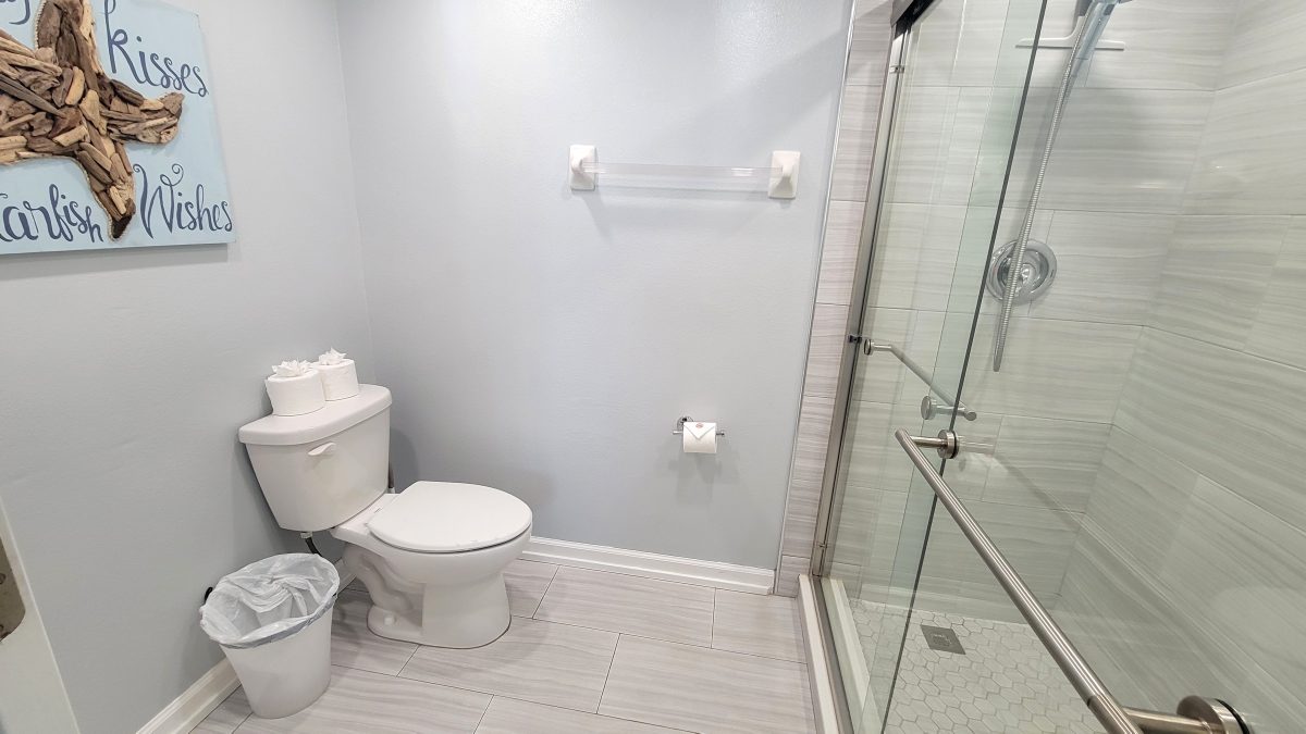 2-mstr-bath