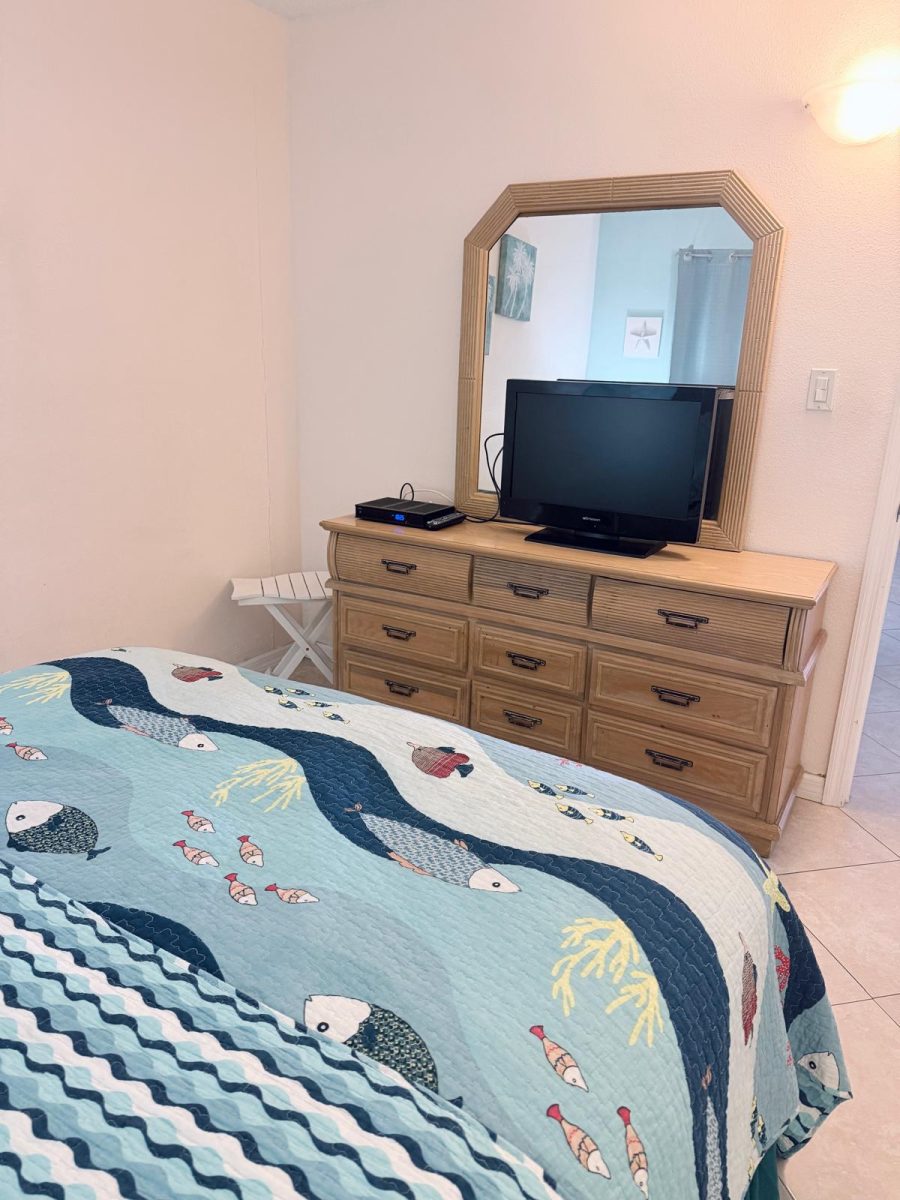 2nd-bdrm-queen-2