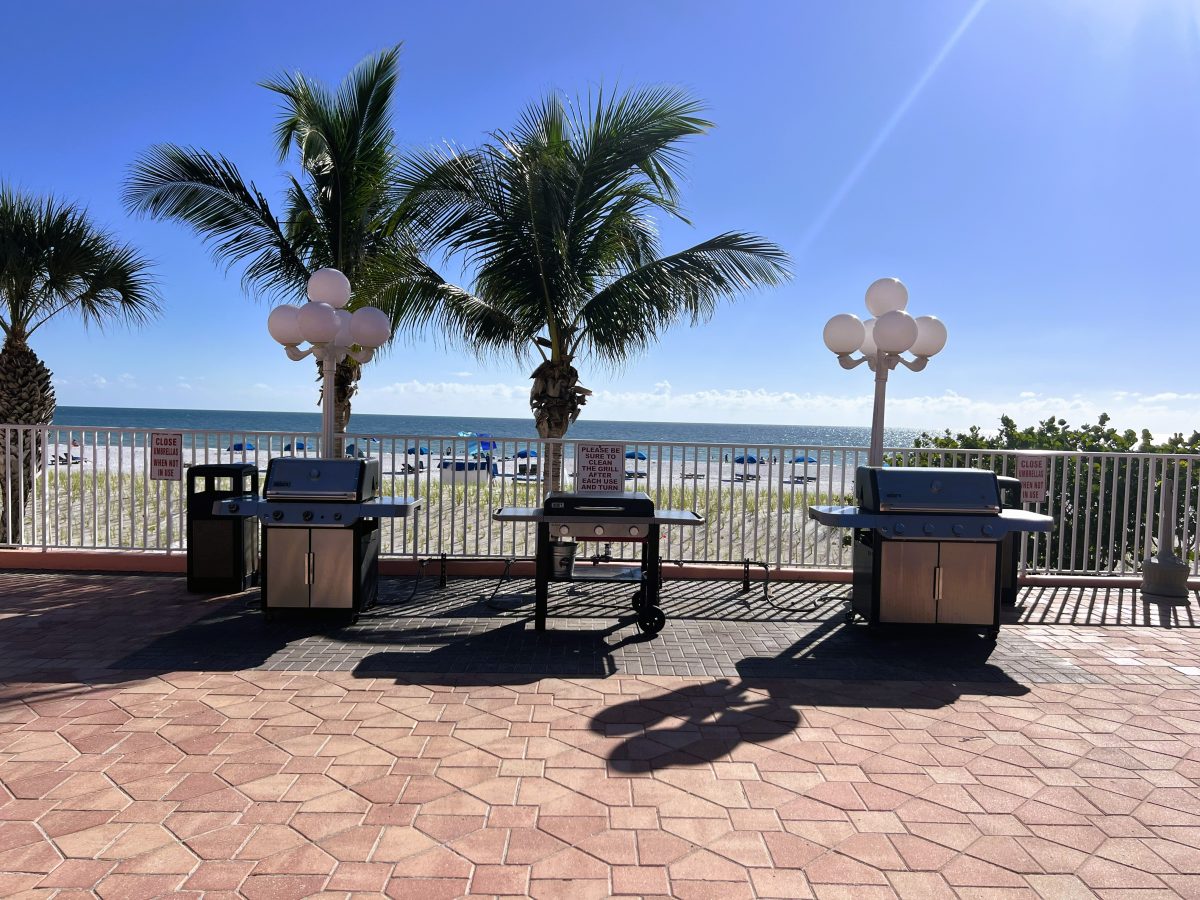 GRILLS-WITH-VIEW